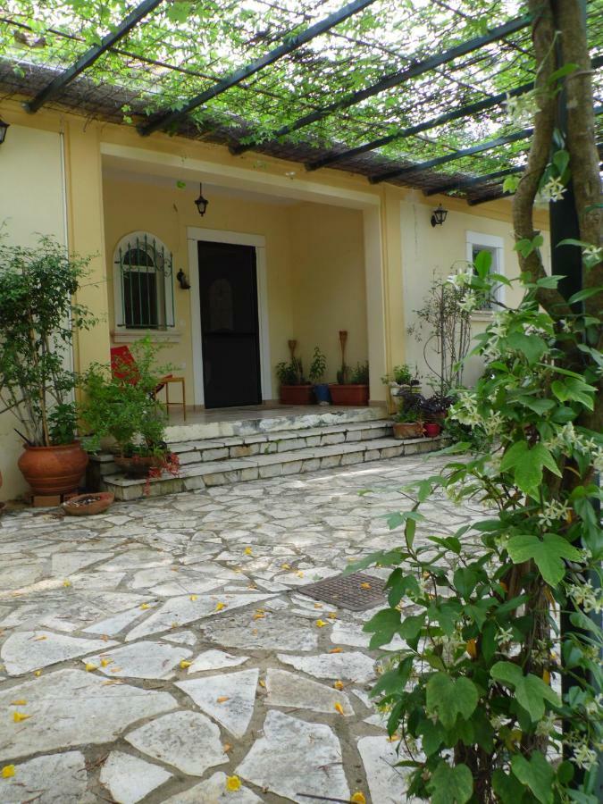 Theni Olive Grove Villa Kato Yerakarion Eksteriør billede