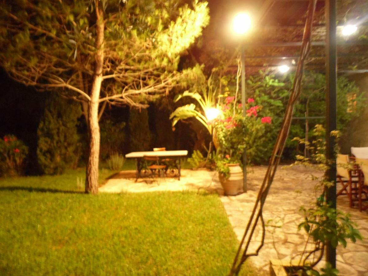 Theni Olive Grove Villa Kato Yerakarion Eksteriør billede